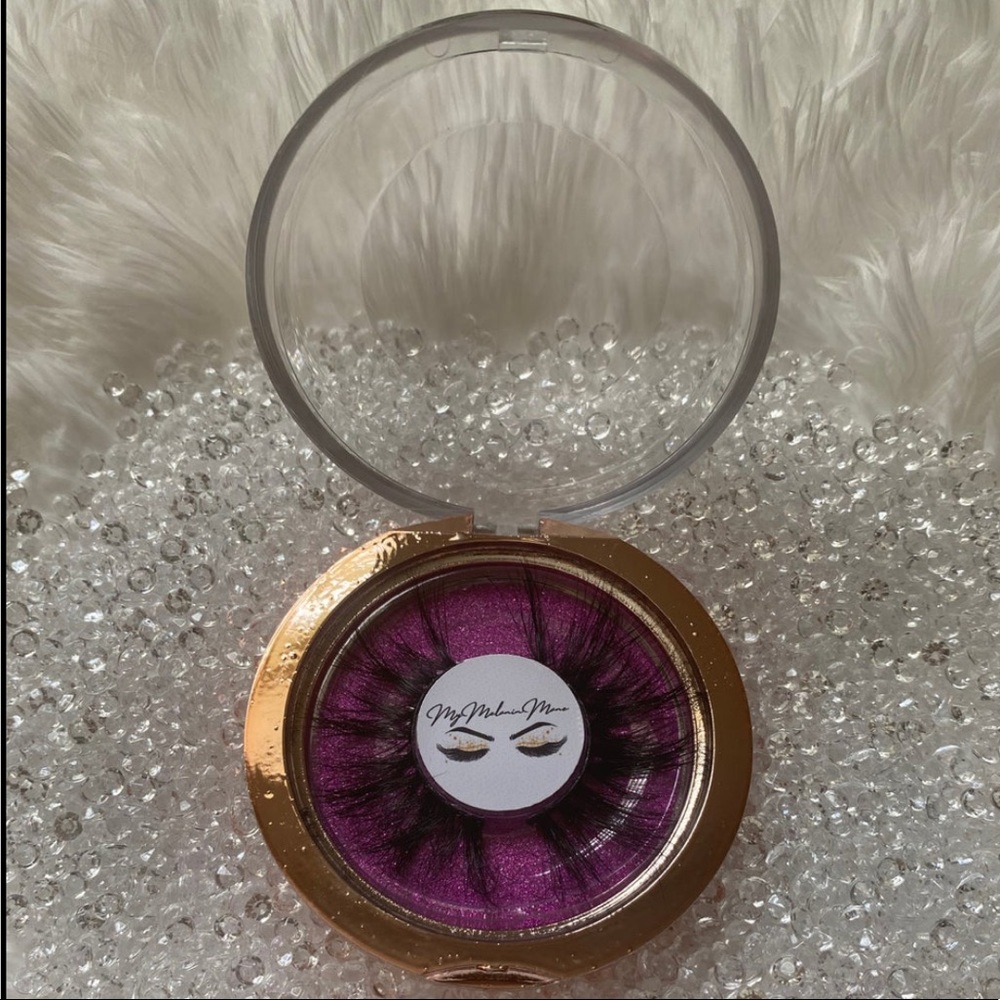 “Goddess” 25mm lashes